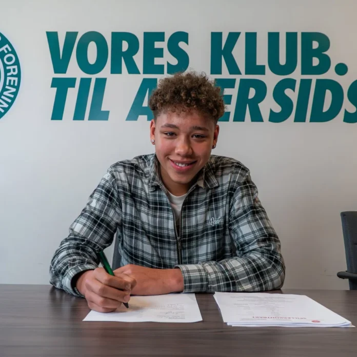 Viborg FF Young Striker Elliot Obiefule Signs Three-Year Deal on 15th Birthday